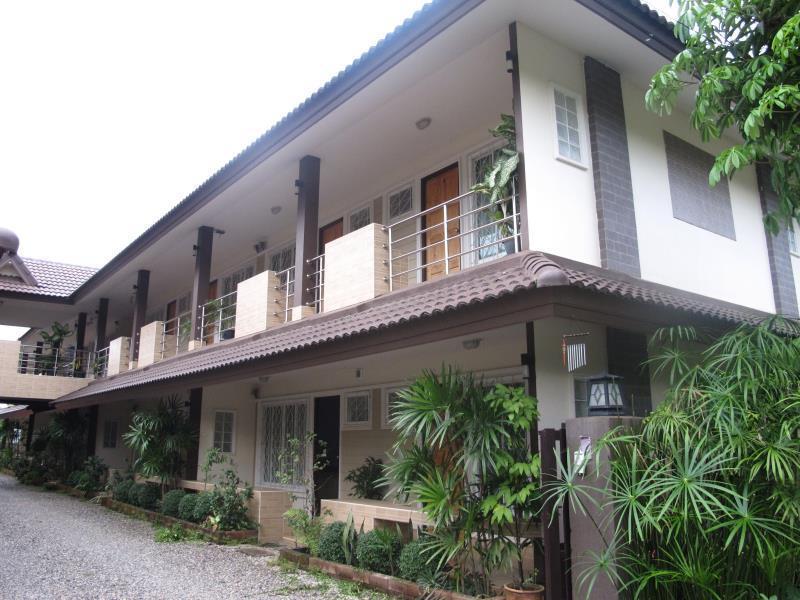 M&J House Hotel Chiang Rai Eksteriør billede
